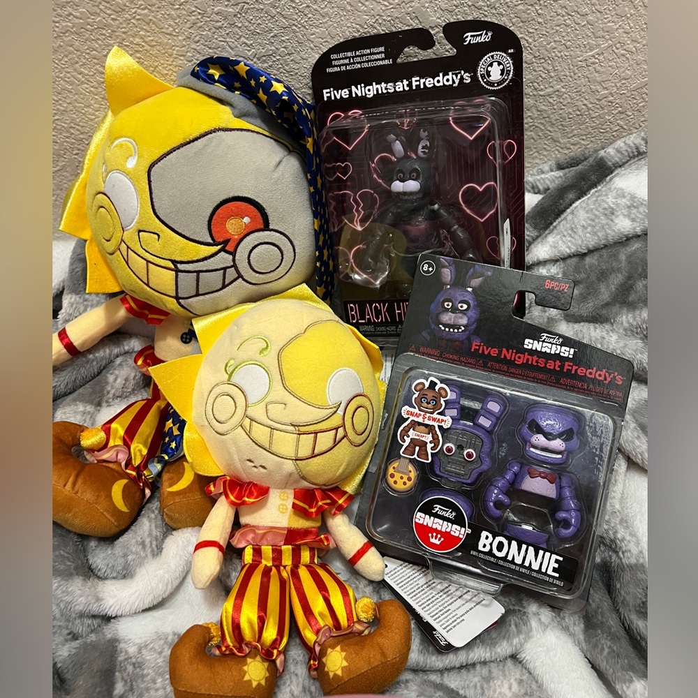 Five Nights at Freddy’s Black Heart Bonnie FNAF Security Breach Sun & Moon Plush